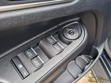 Ford B-MAX 1.0 EcoBoost 100KM 2015 Ford B-MAX 1.0 EcoBoost 101KM Klima Super Stan Benzyna 101KM, zdjęcie 13