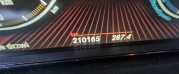 BMW Seria 7 F01 Sedan 750i 407KM 2011 BMW Seria 7 2011r, 4.4 Benzyna. X-DRIVE. AUTOMAT. Lekko uszkodzony tyl. Je, zdjęcie 14