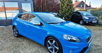 Volvo V40 II Hatchback 1.6 T3 150KM 2013 Volvo V40 BENZYNA alcantara KAMERA czarny sufit R DESIGN okazja, zdjęcie 7