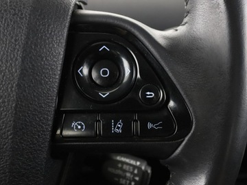 Toyota Prius IV Hatchback 1.8 Hybrid 122KM 2019 Toyota Prius PHEV full LED navi klima auto kamera, zdjęcie 32