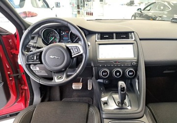 Jaguar E-Pace SUV 2.0 i4P 200KM 2018 Jaguar E-Pace P200 2.0 benzyna, niski przebieg, 4x4 2.0 Benzyna 200KM, zdjęcie 15