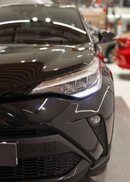 Toyota C-HR I Crossover Facelifting 1.8 Hybrid 122KM 2021 Toyota C-HR 1.8 Hybrid Style 1.8 Hybryda 122KM, zdjęcie 19