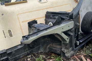 MERCEDES C CLASS W204 ФАРТУК СТЕКЛА ЛЕВЫЙ