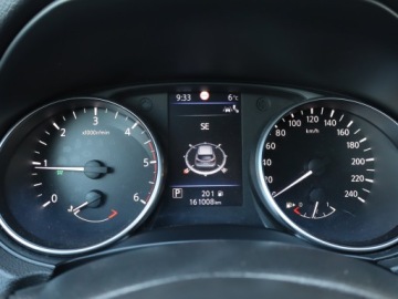 Nissan Qashqai II Crossover Facelifting 1.7 dCi 150KM 2019 Nissan Qashqai 1.7 dCi, Salon Polska, Serwis ASO, zdjęcie 10