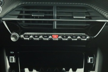 Peugeot 208 II Hatchback 1.2 PureTech 130KM 2020 Peugeot 208 1.2 PureTech, Salon Polska, zdjęcie 14