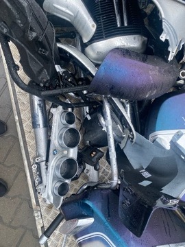 BMW R18 B / колесо / двигатель / бак / фонарь / лаги / все детали