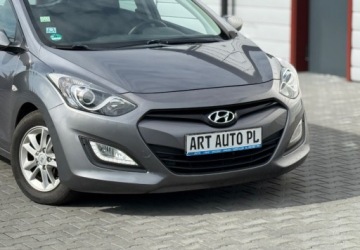 Hyundai i30 II Hatchback 5d 1.6 CRDi 110KM 2015 Hyundai i30 1.6 CRDI 110 KM LIFT Klimatyzacja 1.6 Diesel 110KM, zdjęcie 10