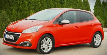 Peugeot 208 I Hatchback 5d Facelifting 1.2 PureTech 82KM 2017 Peugeot 208 (nr. 23) 1.2 82 KM STYLE Navi Klima Tempomat Parktronik Gwaran, zdjęcie 2