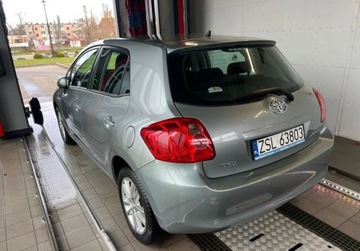 Toyota Auris I Hatchback 1.4 i 16V VVT-i 97KM 2008 Toyota Auris Swiezo sprowadzona Zarejestrowana Niski przebieg 1.4 97KM, zdjęcie 3