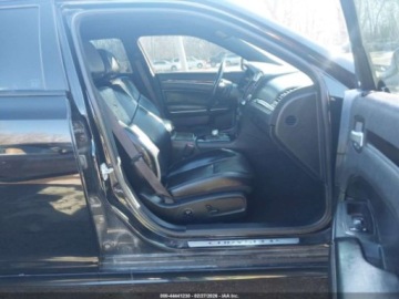 Chrysler 300C II 2021 Chrysler 300s 2021 3.6 Benzyna 300KM, zdjęcie 9