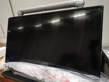 Телевизор TOSHIBA 43UA2063DG UHD AndroidTV — поврежден