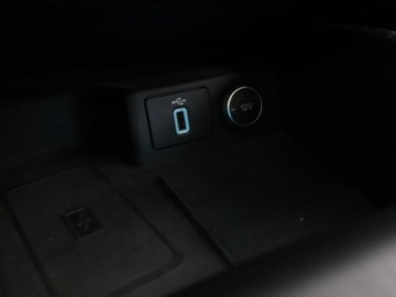 Ford Focus IV Kombi 2.0 EcoBlue 150KM 2019 Ford Focus automat full LED el. sterowane i grzane, zdjęcie 27