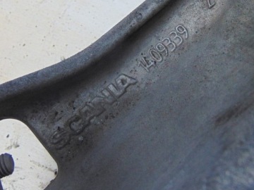 SCANIA 114R 124 2003 г. Опрокидывающаяся башня