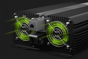 Преобразователь GREEN CELL Pro 12В/230В 2000Вт/4000Вт