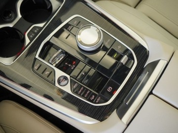 BMW X7 SUV M Facelifting 4.4 M60i 530KM 2025 BMW X7 M60i xDrive Suv 4.4 (530KM) 2025, zdjęcie 9