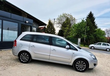 Opel Zafira B 1.8 ECOTEC 140KM 2011 Opel Zafira 1.8 BENZYNA 2x PDC 7 foteli nawigacja LIFT super okazja, zdjęcie 8