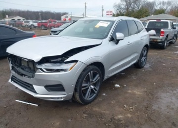 Volvo XC60 II Crossover T6 320KM 2018 Volvo XC 60 2018r., T6 Momentum, 2L, od ubezpieczalni 2.0 Benzyna 320KM, zdjęcie 1