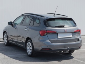 Fiat Tipo II Station Wagon 1.4 T-Jet 120KM 2016 Fiat Tipo 1.4 T-Jet, Klima, Parktronic, zdjęcie 3