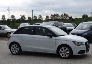 Audi A1 I Hatchback 3d 1.4 TFSI 122KM 2012 Audi A1 Sportback 1.4TSI 122KM Bezwypadkowy Oplcony Super Stan 1.4, zdjęcie 2