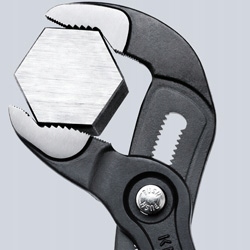 РЕГУЛИРУЕМЫЕ ЩИПЦЫ COBRA ТРУБНЫЙ КЛЮЧ 560 мм KNIPEX