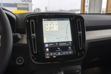 Volvo XC40 Crossover Facelifting 2.0 B3 163KM 2025 Volvo XC 40 Plus Dark B3 Mild Hybrid Benzyna, zdjęcie 27