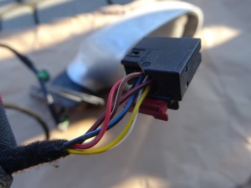 HONDA JAZZ V CROSSTAR ZRCÁTKO PRAVÉ 8 PIN KRYT POŠKOZENÁ