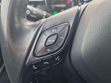 Toyota C-HR I Crossover Facelifting 2.0 Hybrid Dynamic Force 184KM 2020 Toyota C-HR Toyota C-HR 2.0 Hybrid Style, salon PL, ASO, gwarancja 2.0, zdjęcie 16