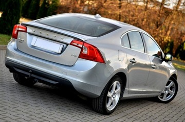 Volvo S60 II Sedan 2.0 D3 163KM 2011 Volvo S60 2.0 163 KM D3 Automat Skóra Navi Full, zdjęcie 2