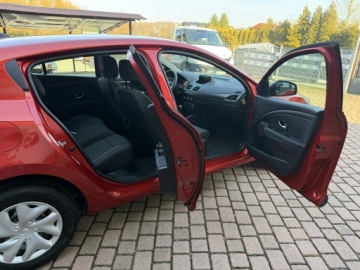 Renault Megane III Hatchback Facelifting 2013 1.6 16V 110KM 2015 Renault Megane TYLKO 154tyśkm 1WŁAŚCICIEL 2015R 1.6 Zwykła Benzyna! 6BIEGÓW, zdjęcie 34