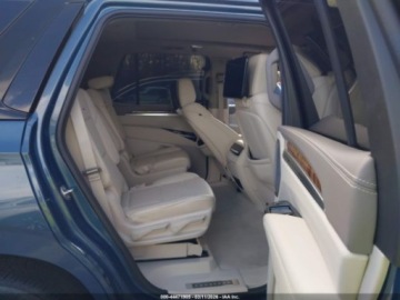 Cadillac Escalade III 2026 Cadillac Escalade Platinum Sport 2026 6.2 Benzyna 420KM, zdjęcie 13