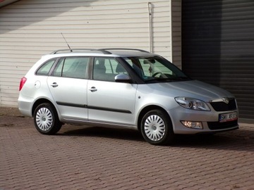 Skoda Fabia II Kombi 1.2 70KM 2010 Škoda Fabia Skoda Fabia Lift /Klimatic /1,2 /MPI, zdjęcie 12