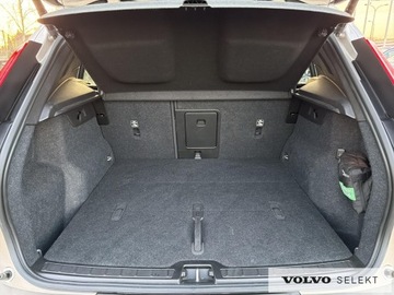 Volvo XC40 Crossover Facelifting 2.0 B3 163KM 2022 Volvo XC 40 XC40 B3 Core aut, Pakiet park assist,, zdjęcie 24