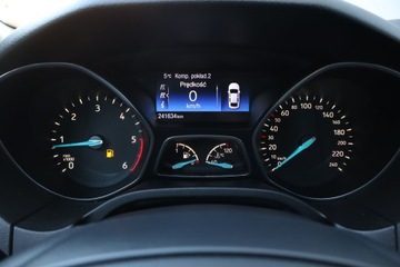 Ford Focus III Kombi Facelifting 1.5 TDCi 120KM 2016 Ford Focus 1.5 TDCi, Salon Polska, Serwis ASO, zdjęcie 9