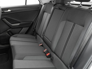 Volkswagen T-Roc I SUV Facelifting 1.5 TSI ACT 150KM 2023 Volkswagen T-Roc DW2WA21#1.5 TSI Life Podgrz.f, zdjęcie 23