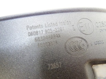 2015-2023 CHALLENGER ZRCÁTKO ZPÁTEČNÁ STŘEDNÍ VNITŘNÍ 3 PIN