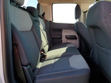 Ford Maverick II 2024 Ford Maverick xlt, 2024r., 4x4, 2.0L 2.0 Benzyna 250KM, zdjęcie 9