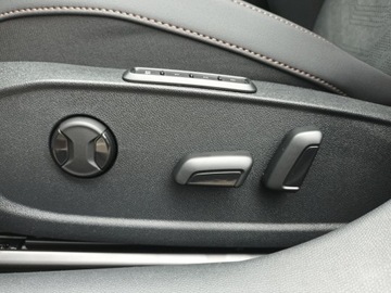 Cupra Leon II 2025 Cupra Leon Sportstourer 1.5 eTSI 150 KM 7-biegowa, zdjęcie 11