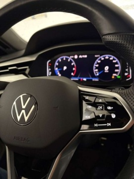 Volkswagen Arteon Fastback Facelifting 2.0 TSI 190KM 2022 Volkswagen Arteon R-Line 2.0 TSI 190KM DSG Salon PL Serwisowany FV23, zdjęcie 14