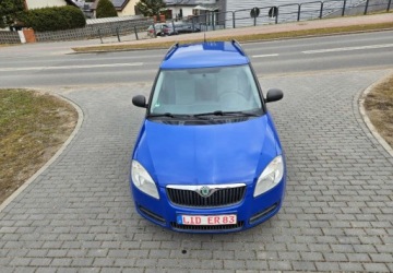 Skoda Fabia II Kombi 1.4 i 16V 85KM 2009 Skoda Fabia 1.4MPi 86KM Kombi Klima 1.4 Benzyna 86KM, zdjęcie 25