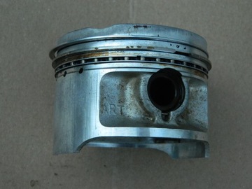 ЦИЛИНДР + ПОРШЕНЬ SUZUKI GN 250 GZ