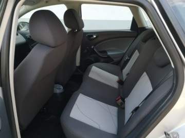 Seat Ibiza IV SportTourer Facelifting 1.2 70KM 2013 Seat Ibiza 1.2 MPI 70KM Klimatyzacja Isofix ALU 15, zdjęcie 16