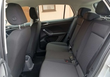 Volkswagen T-Cross 2019 Volkswagen T-Cross Bezwypadkowy - serwisowany - 1,6 - 95 KM - polecam 1.6, zdjęcie 16