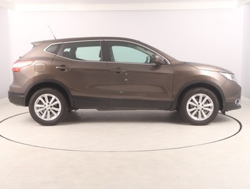 Nissan Qashqai II Crossover 1.2 DIG-T 115KM 2014 Nissan Qashqai 1.2 DIG-T, Salon Polska, Klima, zdjęcie 5