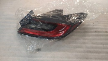 SVĚTLO PRAVÝ ZADNÍ TOYOTA GR86 NOVÁ ORIGINÁLNÍ
