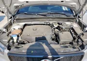 Volvo XC40 2019 Volvo XC 40 Auta z USA - Zapytaj o wiecej ofert 1.5 Benzyna 129KM, zdjęcie 9