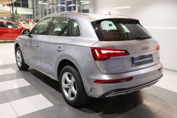 Audi Q5 II SUV Facelifting 2.0 40 TDI 204KM 2023 Audi Q5 40 TDI mHEV Quattro S tronic 2.0 Diesel 204KM, zdjęcie 2