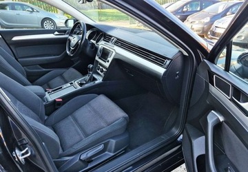Volkswagen Passat 2015 Volkswagen Passat Variant BENZYNA nawigacja NAWIGACJA 2x PDC super ok, zdjęcie 33