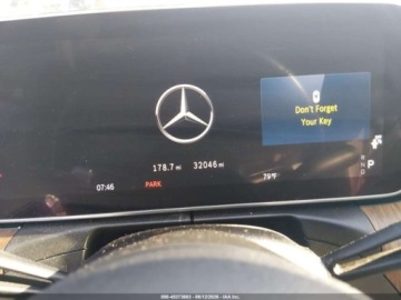 Mercedes CLE 2024 Mercedes-Benz CLE 450 4matic 2024 3.0 Benzyna 375KM, zdjęcie 10