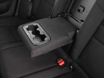 Volvo V60 II  Kombi 2.0 D3 150KM 2019 Volvo V60 GRATIS! Pakiet Serwisowy o wartości, zdjęcie 35