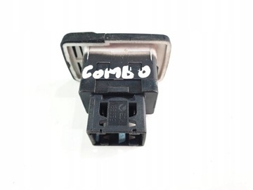COMBO D DOBLO II HNÍZDO USB AUX